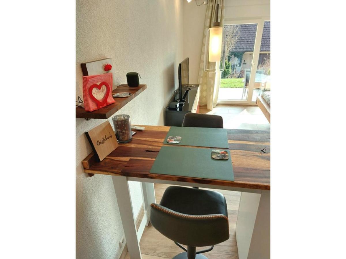 Apartamento Ferienglück Unterkirnach Exterior foto